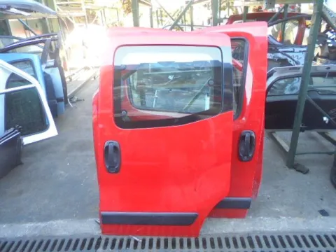 Πόρτα Αριστερή Συρόμενη Με Τζάμι για FIAT FIORINO (2008 -) , QUBO (2008 - ) , CITROEN NEMO (2008 - ) II , PEUGEOT BIPPER (2008 -) (AA_)  Πόρτα Αριστερή Συρόμενη Με Τζάμι για FIAT FIORINO (2008 -) , QUBO (2008 - ) , CITROEN NEMO (2008 - ) II , PEUGEOT BIPPER (2008 -) (AA_)