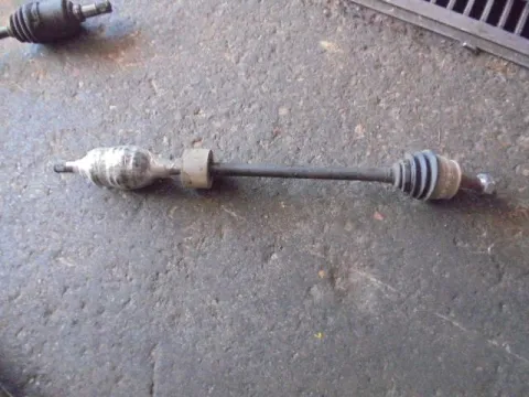 Ημιαξόνιο Εμπρός Δεξί για FIAT PANDA (2004 - 2009 ) (169) 1401 (169A3.000) Petrol 100  Ημιαξόνιο Εμπρός Δεξί για FIAT PANDA (2004 - 2009 ) (169) 1401 (169A3.000) Petrol 100