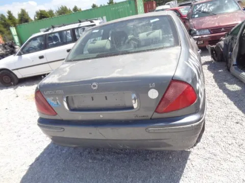 Τροπέτο Αμάξι Χ. Κινητήρα Χ. Σασμάν Κουφάρι και Άξονα Πισω Δισκόπλακες ABS και Ζαντολάστιχα 195/65/15 για LANCIA LYBRA (1999 - 2005) (839A) Sedan - 4dr 1600 (182A4.000) Petrol 103 16V *ΔΒ* -  Τροπέτο Αμάξι Χ. Κινητήρα Χ. Σασμάν Κουφάρι και Άξονα Πισω Δισκόπλακες ABS και Ζαντολάστιχα 195/65/15 για LANCIA LYBRA (1999 - 2005) (839A) Sedan - 4dr 1600 (182A4.000) Petrol 103 16V *ΔΒ* -