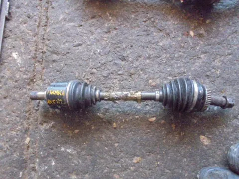 Ημιαξόνιο Εμπρός Αριστερό Με ABS για HYUNDAI TUCSON (2004 - 2010) (JM)  Ημιαξόνιο Εμπρός Αριστερό Με ABS για HYUNDAI TUCSON (2004 - 2010) (JM)