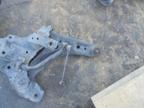 Ψαλίδι Εμπρός Δεξί για KIA PICANTO (2008 - 2011) (BA) 1100 (G4HG ) Petrol 65 *ΔΒ* Ψαλίδι Εμπρός Δεξί για KIA PICANTO (2008 - 2011) (BA) 1100 (G4HG ) Petrol 65 *ΔΒ*