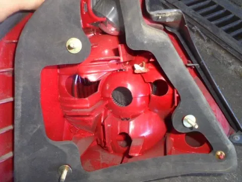 Φανάρι Πίσω Δεξί (Ελαττωματικό) για FORD MONDEO (2003 - 2007) Mk3b (B4Y) Sedan - 4dr , (B5Y) Liftback - 5dr  - 