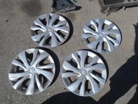 Τάσια 15αρια  4ΑΔΑ  για SUZUKI IGNIS (2016 - ) ()  Τάσια 15αρια  4ΑΔΑ  για SUZUKI IGNIS (2016 - ) ()