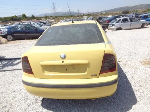 Τροπέτο Αμάξι κομπλέ με Κινητήρα AHF και Άξονα Πίσω με Δισκόπλακες και Ζαντολάστιχα 195/65/15 για SKODA OCTAVIA (1997 - 2000) 4 (1U2-5) Hatchback - 5dr 1900 (AHF) (ASV) Diesel 110 TDI  *ΔΒ* -  Τροπέτο Αμάξι κομπλέ με Κινητήρα AHF και Άξονα Πίσω με Δισκόπλακες και Ζαντολάστιχα 195/65/15 για SKODA OCTAVIA (1997 - 2000) 4 (1U2-5) Hatchback - 5dr 1900 (AHF) (ASV) Diesel 110 TDI  *ΔΒ* -