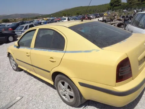 Τροπέτο Αμάξι κομπλέ με Κινητήρα AHF και Άξονα Πίσω με Δισκόπλακες και Ζαντολάστιχα 195/65/15 για SKODA OCTAVIA (1997 - 2000) 4 (1U2-5) Hatchback - 5dr 1900 (AHF) (ASV) Diesel 110 TDI  *ΔΒ* -  Τροπέτο Αμάξι κομπλέ με Κινητήρα AHF και Άξονα Πίσω με Δισκόπλακες και Ζαντολάστιχα 195/65/15 για SKODA OCTAVIA (1997 - 2000) 4 (1U2-5) Hatchback - 5dr 1900 (AHF) (ASV) Diesel 110 TDI  *ΔΒ* -