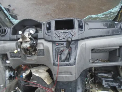 Τροπέτο Εμπρός Κουφάρι για NISSAN NV200-EVALIA (2010 - ) *ΔΒ* -  Τροπέτο Εμπρός Κουφάρι για NISSAN NV200-EVALIA (2010 - ) *ΔΒ* -