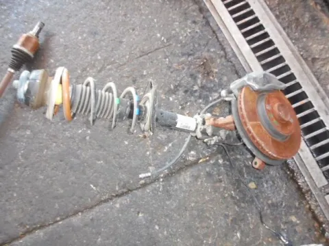 Άκρο Πλήρες Εμπρός Δεξί Με ABS για DACIA DOKKER (2014 - ) 1600 (H4MDA) H4M 738 Petrol 102 