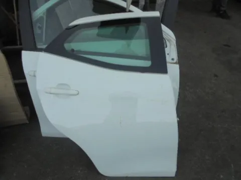 Πόρτα Πίσω Δεξιά για TOYOTA AYGO (2014 - 2017)  Πόρτα Πίσω Δεξιά για TOYOTA AYGO (2014 - 2017)