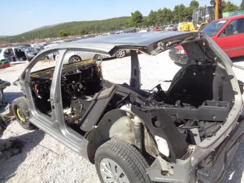 Τροπέτο Αμάξι Κουφάρι με Άξονα Πίσω Δισκόπλακες ABS και Ζαντολάστιχα για VW GOLF (2013 - ) Mk7 (5G) Hatchback - 5dr *ΔΒ* - 