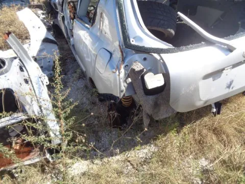 Τροπέτο Αμάξι Κουφάρι Με Πίσω Άξονα Δισκόφρενα για TOYOTA COROLLA (2002 - 2004) (E120) Hatchback - 3dr (KM22)  *ΔΒ* -  Τροπέτο Αμάξι Κουφάρι Με Πίσω Άξονα Δισκόφρενα για TOYOTA COROLLA (2002 - 2004) (E120) Hatchback - 3dr (KM22)  *ΔΒ* -