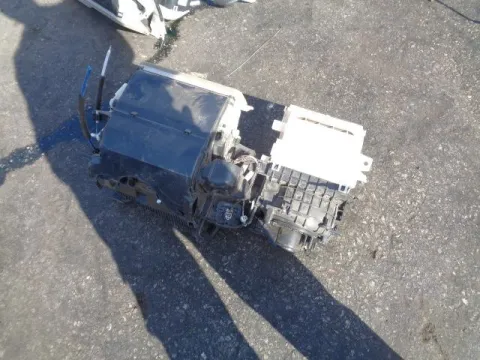 Ψύκτης (Εβαπορέτα) με Μοτέρ Καλοριφέρ για SUZUKI JIMNY ( 2018 - ) *ΔΒ* Ψύκτης (Εβαπορέτα) με Μοτέρ Καλοριφέρ για SUZUKI JIMNY ( 2018 - ) *ΔΒ*