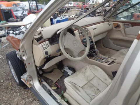 Τροπέτο Αμάξι Κουφάρι για MERCEDES E - CLASS (1999 - 2002) (W210) Sedan - 4dr 2400 (M 112.911) Petrol 170 E 240  *ΔΒ* - 