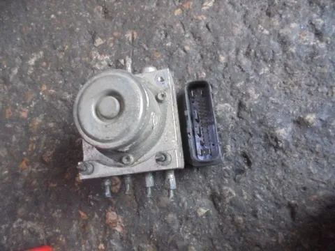 Μονάδα ABS ( 47660EQ041 )  για NISSAN X-TRAIL (2001 - 2003) (T30)  Μονάδα ABS ( 47660EQ041 )  για NISSAN X-TRAIL (2001 - 2003) (T30)