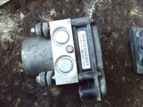 Μονάδα ABS 0265800441 για CITROEN C1 (2005 - 2008) (P)  Μονάδα ABS 0265800441 για CITROEN C1 (2005 - 2008) (P)