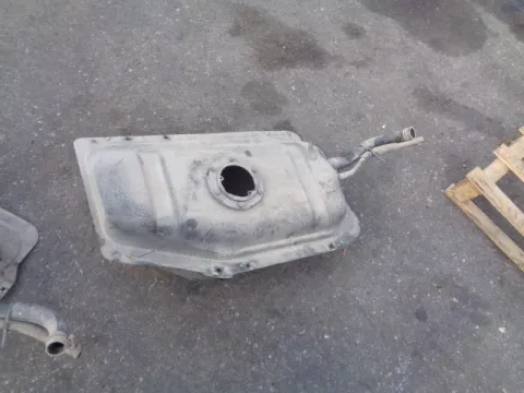 Δεξαμενή Καυσίμου (Ρεζερβουάρ) για SUZUKI JIMNY (2005 - 2013) (SN)  *ΔΒ* Δεξαμενή Καυσίμου (Ρεζερβουάρ) για SUZUKI JIMNY (2005 - 2013) (SN)  *ΔΒ*