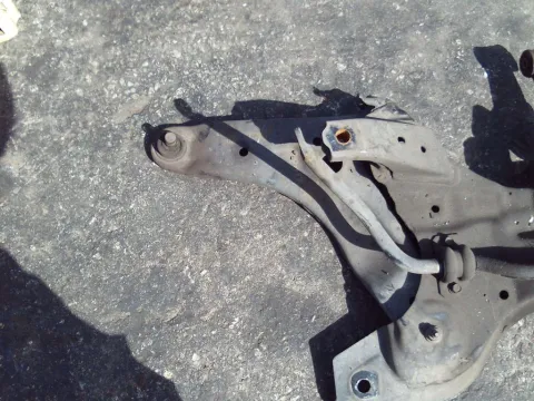 Ψαλίδι Εμπρός Αριστερό για HYUNDAI i10 (2008 - 2011) *ΔΒ*