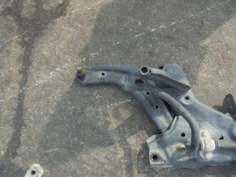Ψαλίδι Εμπρός Αριστερό για FORD FIESTA (2008 - 2012) Mk6 (JA8) Ηatchback - 5dr 1251 (SNJA - SNJB) Petrol 82  Ψαλίδι Εμπρός Αριστερό για FORD FIESTA (2008 - 2012) Mk6 (JA8) Ηatchback - 5dr 1251 (SNJA - SNJB) Petrol 82
