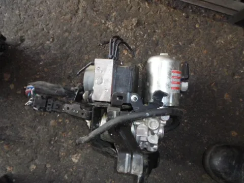 Μονάδα ABS ( 11304041340 )  για TOYOTA COROLLA (2018 - ) HYBRID  Μονάδα ABS ( 11304041340 )  για TOYOTA COROLLA (2018 - ) HYBRID