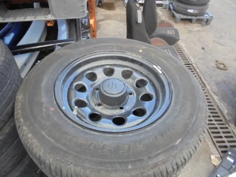 Ζαντολάστιχα 5ΑΔΑ BRIDGESTONE 195/80/R15  για SUZUKI JIMNY (2018 - ) *ΔΒ* Ζαντολάστιχα 5ΑΔΑ BRIDGESTONE 195/80/R15  για SUZUKI JIMNY (2018 - ) *ΔΒ*