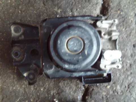 Μονάδα ABS 4454042100 για TOYOTA RAV-4 (2006 - 2009) (XA30)  Μονάδα ABS 4454042100 για TOYOTA RAV-4 (2006 - 2009) (XA30)