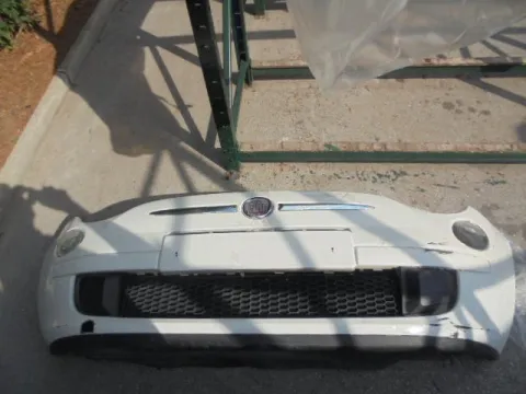 Προφυλακτήρας Εμπρός (Ελαττωματικός)  για FIAT 500 (2007 - 2016)  Προφυλακτήρας Εμπρός (Ελαττωματικός)  για FIAT 500 (2007 - 2016)