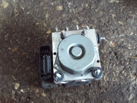 Μονάδα ABS 476605492R για RENAULT CLIO (2013 - 2016) 1500 (K9KB608) Diesel dCi 90hp  Μονάδα ABS 476605492R για RENAULT CLIO (2013 - 2016) 1500 (K9KB608) Diesel dCi 90hp