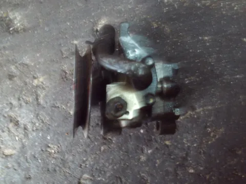 Αντλία Υδραυλικού Τιμονιού Μεταχειρισμένος για HYUNDAI ATOS MPV (2000 - 2003) (MX)  Αντλία Υδραυλικού Τιμονιού Μεταχειρισμένος για HYUNDAI ATOS MPV (2000 - 2003) (MX)