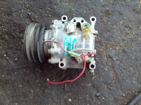 Συμπιεστής A-C (Κομπρέσορας) για MAZDA B-Series (1986 - 1994) (UF) 2200 R2 diesel 63  Συμπιεστής A-C (Κομπρέσορας) για MAZDA B-Series (1986 - 1994) (UF) 2200 R2 diesel 63