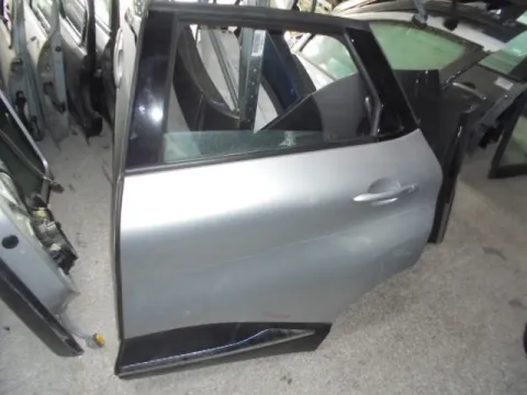 Πόρτα Πίσω Αριστερή για RENAULT CAPTUR (2014 - 2016) *Γ* Πόρτα Πίσω Αριστερή για RENAULT CAPTUR (2014 - 2016) *Γ*