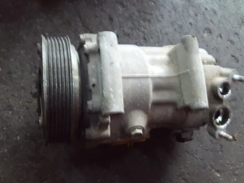 Συμπιεστής A-C (Κομπρέσορας) για CITROEN C4 (2004 - 2007) (LC) 1400 KFU (ET3J4) Petrol 88 16V  Συμπιεστής A-C (Κομπρέσορας) για CITROEN C4 (2004 - 2007) (LC) 1400 KFU (ET3J4) Petrol 88 16V