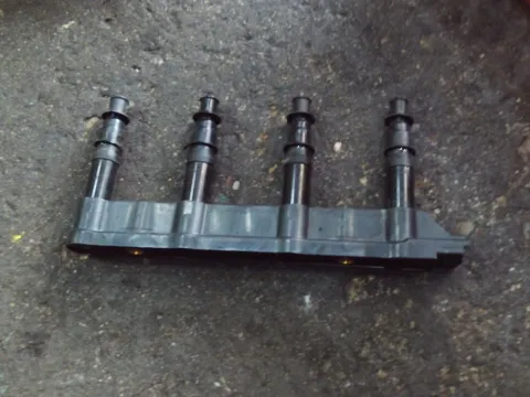 Πολλαπλασιαστής για CITROEN C4 (2004 - 2007) (LC) 1400 KFU (ET3J4) Petrol 88 16V  Πολλαπλασιαστής για CITROEN C4 (2004 - 2007) (LC) 1400 KFU (ET3J4) Petrol 88 16V