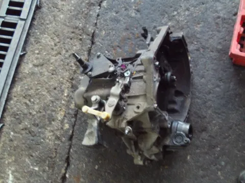 Κιβώτιο Ταχυτήτων (Σασμάν) Χειροκίνητο για CITROEN C4 (2004 - 2007) (LC) 1400 KFU (ET3J4) Petrol 88 16V  Κιβώτιο Ταχυτήτων (Σασμάν) Χειροκίνητο για CITROEN C4 (2004 - 2007) (LC) 1400 KFU (ET3J4) Petrol 88 16V