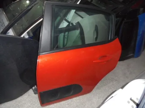 Πόρτα Πίσω Αριστερή (Με φάσα ) για CITROEN C3 (2017 - ) *Γ* 