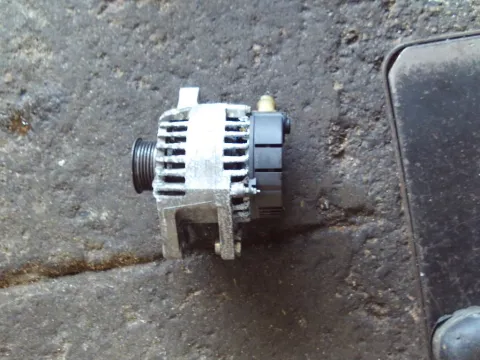 Δυναμό - Εναλλάκτης για TOYOTA AYGO (2005 - 2009) (B10)  Δυναμό - Εναλλάκτης για TOYOTA AYGO (2005 - 2009) (B10)