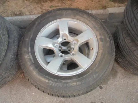 Ζαντολάστιχο 2ΑΔΑ BRIDGESTONE 205/70R15 *1006* για SUZUKI JIMNY (2005 - 2013) (SN) *Γ* Ζαντολάστιχο 2ΑΔΑ BRIDGESTONE 205/70R15 *1006* για SUZUKI JIMNY (2005 - 2013) (SN) *Γ*