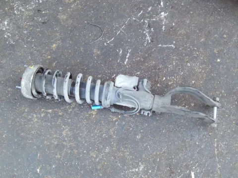 Αμορτισέρ Εμπρός Αριστερό για BMW X5 (2004 - 2006) (E53 F-L) *ΔΒ* Αμορτισέρ Εμπρός Αριστερό για BMW X5 (2004 - 2006) (E53 F-L) *ΔΒ*