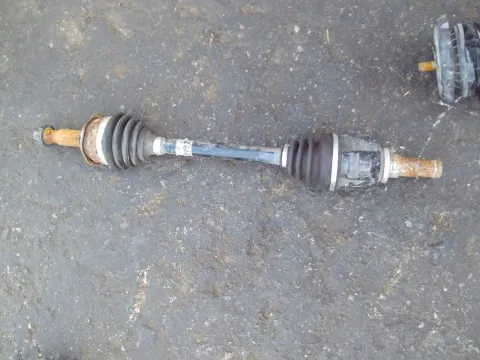 Ημιαξόνιο Εμπρός Αριστερό για TOYOTA YARIS (2015 - 2017) 1000 Petrol VVT-i 69hp  Ημιαξόνιο Εμπρός Αριστερό για TOYOTA YARIS (2015 - 2017) 1000 Petrol VVT-i 69hp