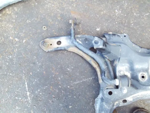 Ψαλίδι Εμπρός Αριστερό για TOYOTA YARIS (2012 - 2014) ( ) *ΔΒ* Ψαλίδι Εμπρός Αριστερό για TOYOTA YARIS (2012 - 2014) ( ) *ΔΒ*