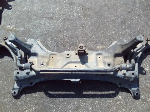 Γέφυρα Εμπρός Οριζόντια για TOYOTA AYGO (2014 - 2017) *ΔΒ* Γέφυρα Εμπρός Οριζόντια για TOYOTA AYGO (2014 - 2017) *ΔΒ*
