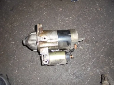 Μίζα για HYUNDAI H-1 STAREX (2001 - 2007) 2400 petrol 145 16 valve  Μίζα για HYUNDAI H-1 STAREX (2001 - 2007) 2400 petrol 145 16 valve