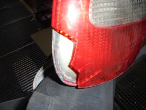 Φανάρι Πίσω Αριστερό Ραγισμένο για VOLVO S40 (1995 - 2000) (VS) -  Φανάρι Πίσω Αριστερό Ραγισμένο για VOLVO S40 (1995 - 2000) (VS) -