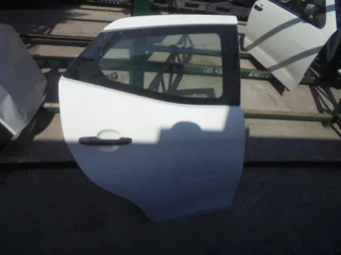Πόρτα Πίσω Δεξιά (Όχι Πολύ Καθαρή ) για TOYOTA AYGO (2014 - 2017) , (2017 - ) *Ε* Πόρτα Πίσω Δεξιά (Όχι Πολύ Καθαρή ) για TOYOTA AYGO (2014 - 2017) , (2017 - ) *Ε*