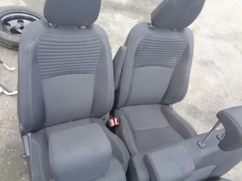 Καθίσματα Σετ Σαλόνι με Αερόσακους για TOYOTA YARIS (2017 - 2020) Hatchback - 5dr *ΔΒ* Καθίσματα Σετ Σαλόνι με Αερόσακους για TOYOTA YARIS (2017 - 2020) Hatchback - 5dr *ΔΒ*