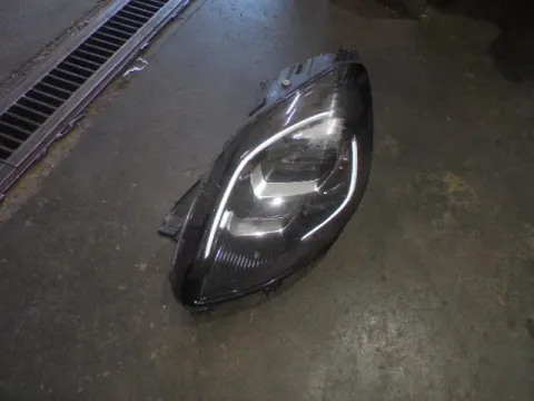 Φανάρι Εμπρός Αριστερό (Ελαττωματικό) για FORD PUMA (2019 - )  Φανάρι Εμπρός Αριστερό (Ελαττωματικό) για FORD PUMA (2019 - )