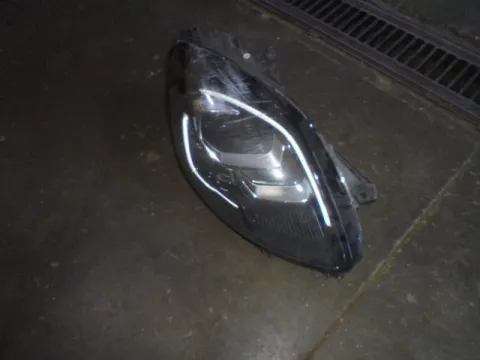 Φανάρι Εμπρός Δεξί (Ελαττωματικό) για FORD PUMA (2019 - )  Φανάρι Εμπρός Δεξί (Ελαττωματικό) για FORD PUMA (2019 - )