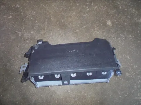 Αερόσακος Ποδιών Αριστερός για TOYOTA COROLLA (2018 - ) HYBRID  Αερόσακος Ποδιών Αριστερός για TOYOTA COROLLA (2018 - ) HYBRID
