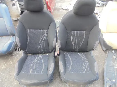 Καθίσματα Σετ Εμπρός  για PEUGEOT 208 (2012 - 2016) ( ) *ΔΒ* Καθίσματα Σετ Εμπρός  για PEUGEOT 208 (2012 - 2016) ( ) *ΔΒ*