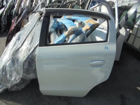 Πόρτα Πίσω Αριστερή για MITSUBISHI SPACE STAR (2013 - 2016) *Ε* Πόρτα Πίσω Αριστερή για MITSUBISHI SPACE STAR (2013 - 2016) *Ε*