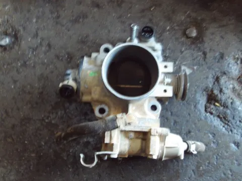 Σώμα Πεταλούδας για HONDA CIVIC (1992 - 1995) (EG - H - J) 1600 (D16Z6) petrol 125 (EG5) SOHC-VTEC ESi  Σώμα Πεταλούδας για HONDA CIVIC (1992 - 1995) (EG - H - J) 1600 (D16Z6) petrol 125 (EG5) SOHC-VTEC ESi