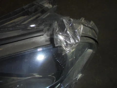 Φανάρι Εμπρός Αριστερό (Σπασμένη Βάση) για MERCEDES B - CLASS (2012 - 2014) (W246)  -  Φανάρι Εμπρός Αριστερό (Σπασμένη Βάση) για MERCEDES B - CLASS (2012 - 2014) (W246)  -